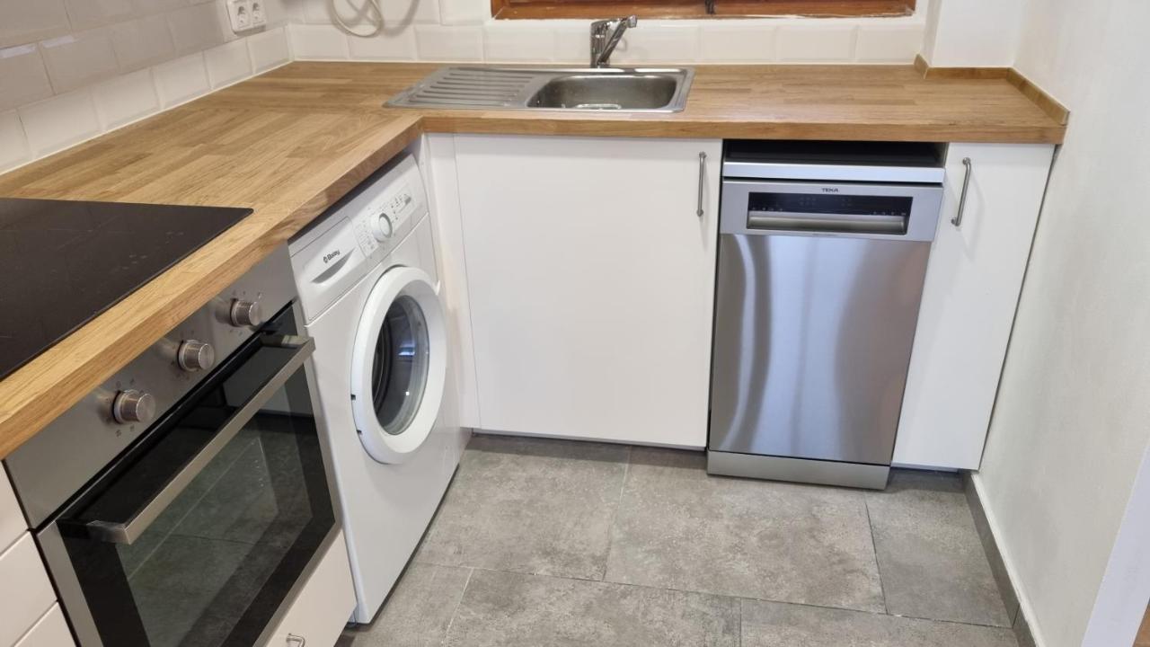 Apartamento Familiar Con Piscina Y Wifi L' Escala Zewnętrze zdjęcie